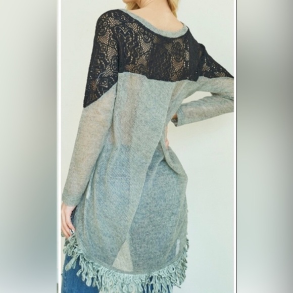 Ryu New Boho Fringe Hi/Lo Acrylic Blend Top - Picture 2 of 9